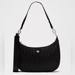 Lululemon City Essentials Small Shoulder Bag 3L